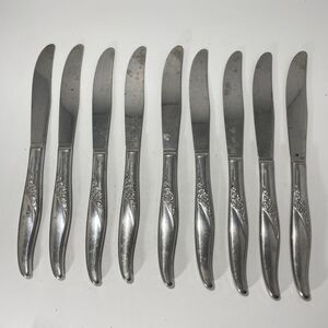 Lot of 9 Oneida Wm A Rogers Premier La Rose Stainless Dinner Knives 8.5”